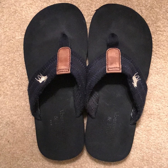 Abercrombie and fitch flip flops mens Clearance